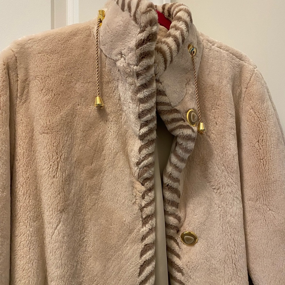 REAL FUR Beaver coat